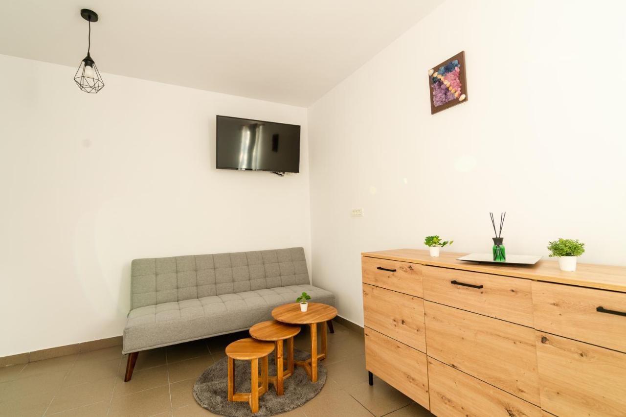 Casa Adrian Ξενοδοχείο Corbu  Εξωτερικό φωτογραφία